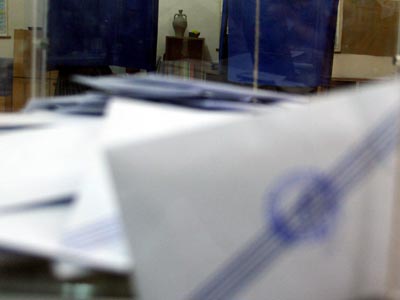 Εκλογές: Τι ισχύει για ετεροδημότες, ενστόλους και κατοίκους εξωτερικού