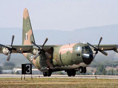Aερογέφυρα ζωής με C-130 της Πολεμικής Αεροπορίας