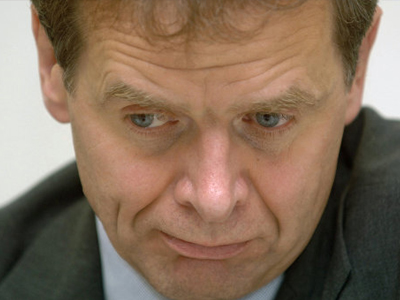 Τόμσεν: Κάντε μεταρρυθμίσεις