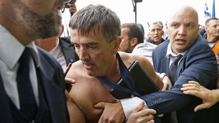 Δικαστική έρευνα για τα βίαια επεισόδια στην Air France