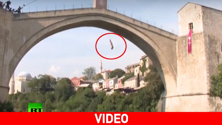 Βουτιές που κόβουν την ανάσα!