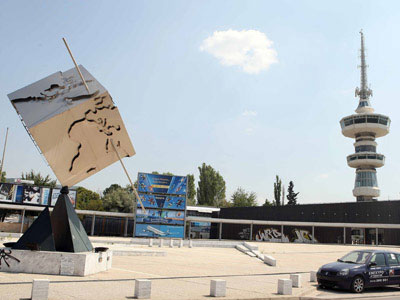 Koσμοσυρροή 200.000 επισκεπτών στη ΔΕΘ