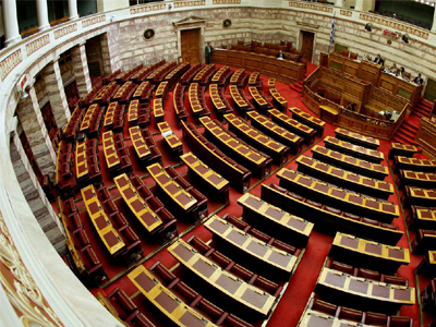 «Άντε βρε, Καραγκιόζηδες»…