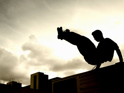 Γιος Έλληνα υπουργού πρωταθλητής στο parkour
