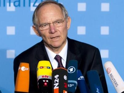 Αναδίπλωση Σόιμπλε για τις δηλώσεις στο Focus