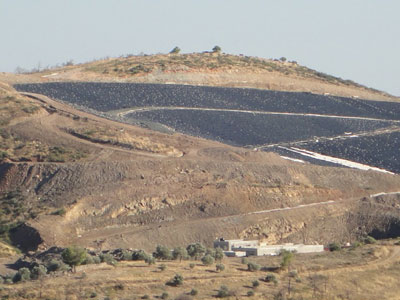 Ανοίγει ο δρόμος για τη χωματέρη στο «Μαύρο Βουνό» Γραμματικού