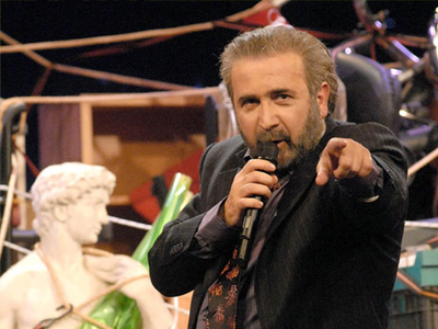 Παραμένει στον ALPHA ο Λάκης Λαζόπουλος