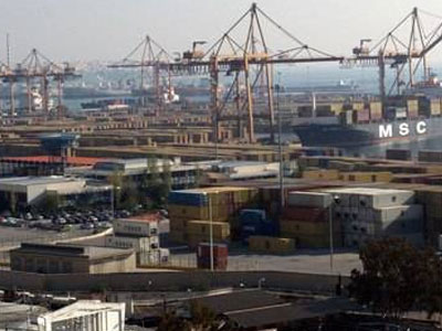 Αύξηση της διακίνησης εμπορευματοκιβωτίων το 2011