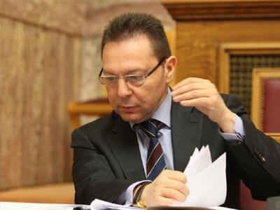 Στουρνάρας: Προειδοποιεί για ανεπανόρθωτη βλάβη της ελληνικής οικονομίας
