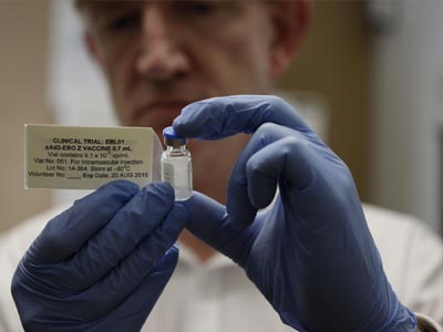 Τρίμηνη αποχή από το σεξ για όσους θεραπεύονται από τον Έμπολα!