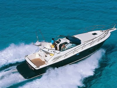 Έλεγχοι από ΕΛ.ΑΣ. και Λιμενικό σε σκάφη αναψυχής στις Κυκλάδες