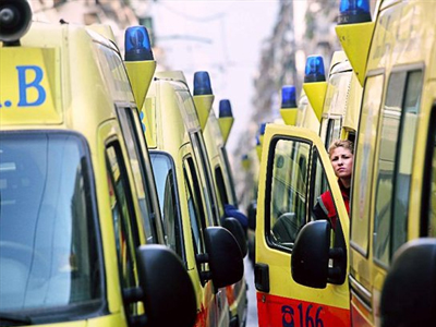 Συγκέντρωση διαμαρτυρίας στην οικία Βενιζέλου