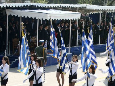 Αντιπαράθεση Μιχελάκη – Στρατούλη για τις παρελάσεις