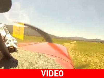 Καρέ-καρέ η αναγκαστική προσγείωση αεροσκάφους