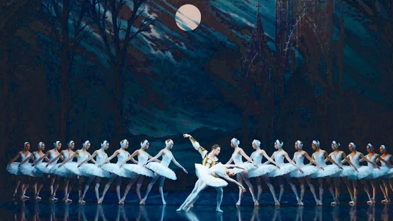 Η Λίμνη των Κύκνων από το Russian Ballet Theater
