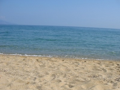 Έκλεβαν άμμο από την παραλία