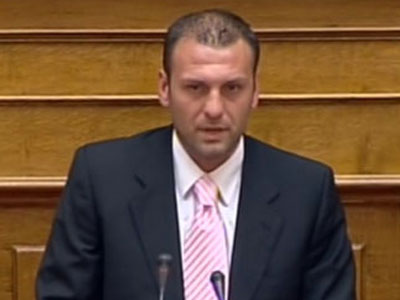 Διαψεύδει τα περί επαφών με Σαμαρά