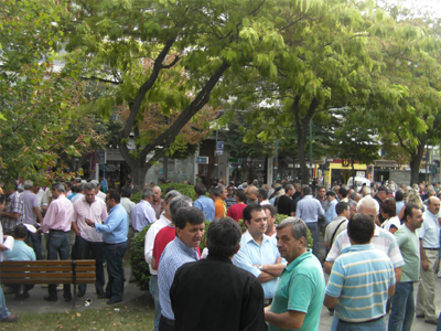 Στους δρόμους οι απόστρατοι της Λάρισας