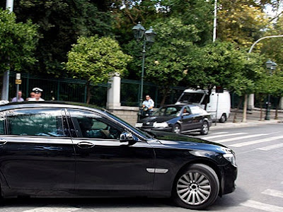 Ποιος είναι ο ακριβής αριθμός των κρατικών αυτοκινήτων;