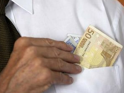 ΟΟΣΑ: Οργιάζει η διαφθορά στην Ελλάδα