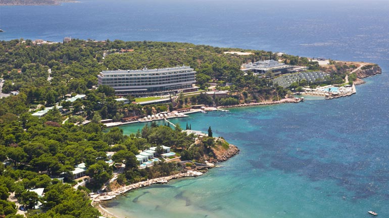 Η τρόικα της… χλιδής Η τρόικα της… χλιδής