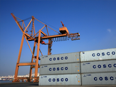 «Πράσινο φως» για την επένδυση της Cosco στον Πειραιά