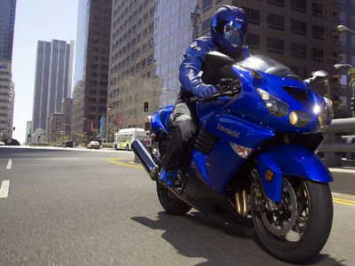 Έπεσε από τη μηχανή ο Βουλευτής