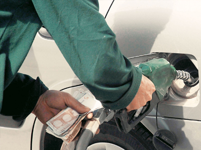 Όργιο λαθρεμπορίου καυσίμων και παραβάσεων με εικονικά τιμολόγια