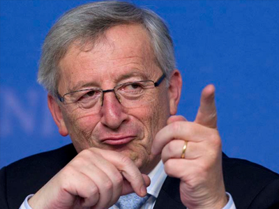 Γιούνκερ: Είμαι περήφανος που η Ελλάδα είναι στην ευρωζώνη