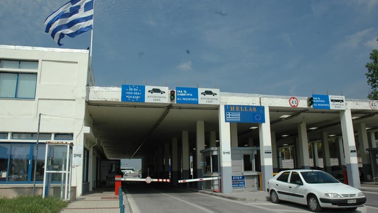 Προσπάθηκε να περάσει τα σύνορα στον Έβρο με 200.000 ευρώ