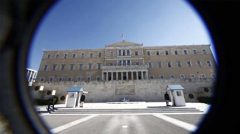 Εξεταστική: Οι 25 πρώτοι μάρτυρες που θα καταθέσουν για τα μνημόνια