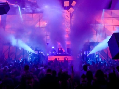 Συλλήψεις για φοροδιαφυγή σε νυχτερινό κέντρο του Αλίμου