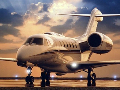 Μυστικές πτήσεις με τζετ στη Σκιάθο