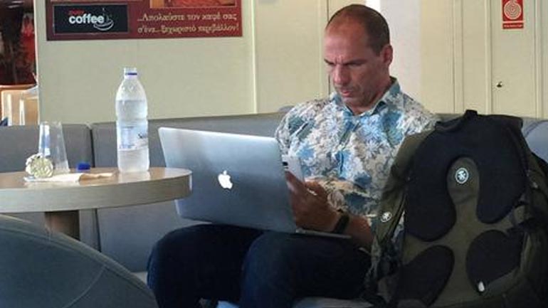 Ταξίδι Βαρουφάκη στην Αίγινα! Ταξίδι Βαρουφάκη στην Αίγινα!