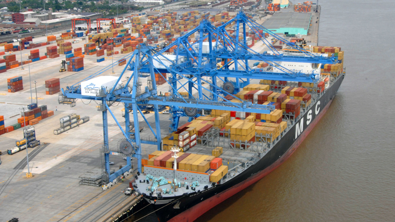 «Φτερά» 1 δις ευρώ από ναυτιλιακό συνάλλαγμα