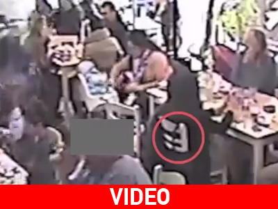 Καρέ-καρέ η δράση των τσαντάκηδων της Γλυφάδας Καρέ-καρέ η δράση των τσαντάκηδων της Γλυφάδας