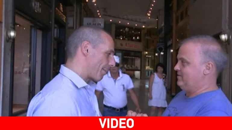 Έμπορος σε Βαρουφάκη: Μας γονατίσατε!
