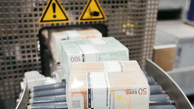 Στο «ψυγείο» 62.000 αιτήσεις για εφάπαξ