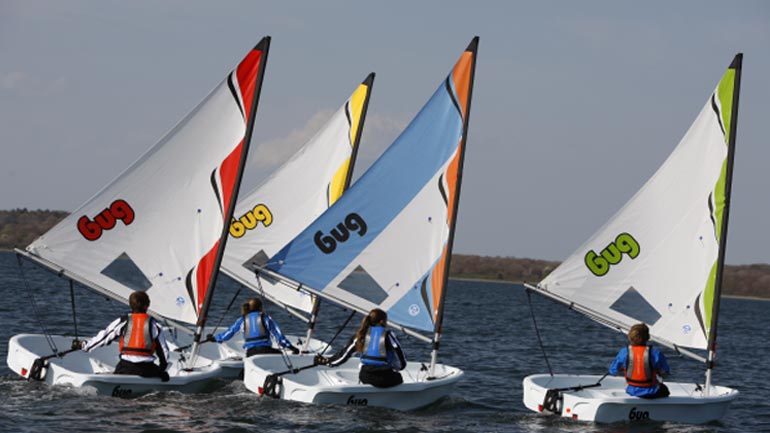 Σπέτσες: Το 1o Πανελλήνιο Πρωτάθλημα σκαφών τύπου Bug