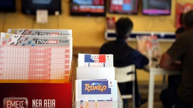 Oυρές στα πρακτορεία του ΟΠΑΠ για το τζόκερ της Κυριακής