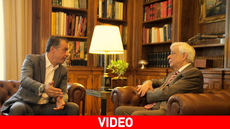 Tι συζήτησαν Παυλόπουλος-Θεοδωράκης στο Προεδρικό