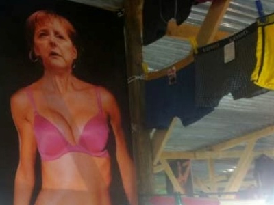 Μία Μέρκελ στο παζάρι