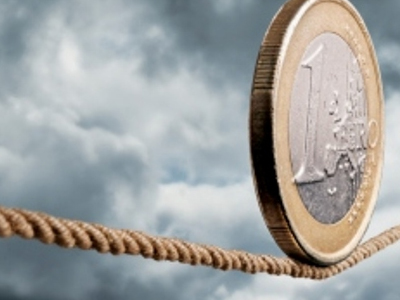 Στο 4% η ύφεση το 2013