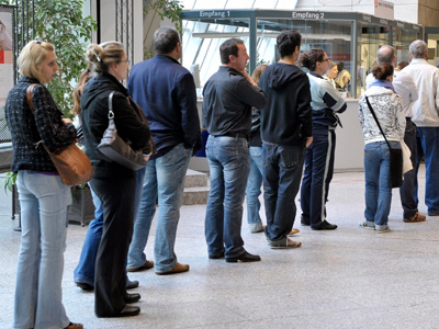 Απασχόληση 30.000 ανέργων σε Δήμους και Περιφέρειες