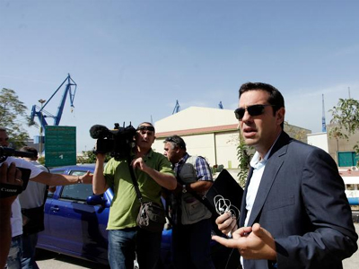 Ερώτηση Τσίπρα για τα ναυπηγεία Σκαραμαγκά