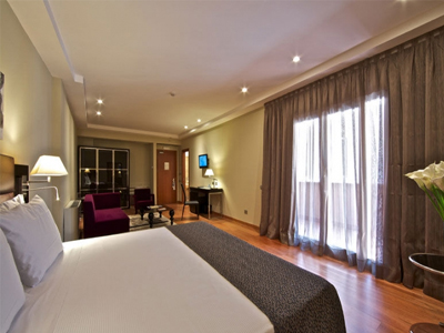 Καθεστώς εκφοβισμού εργαζομένων σε ξενοδοχεία της Ρόδου