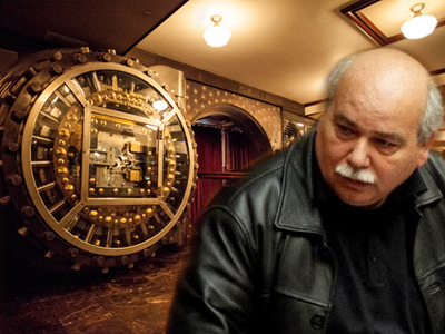 Χαράτσι στους πλούσιους βουλευτές Χαράτσι στους πλούσιους βουλευτές