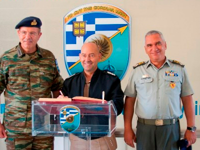 Ο αρχηγός ΓΕΕΘΑ στο Πεδίο Βολής Κρήτης