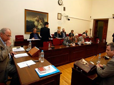 Στην Επιτροπή Διαφάνειας ο φάκελος Πεπόνη-Μουζακίτη