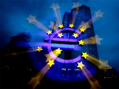 Στο τραπέζι η πρόταση για αγορές ομολόγων 50 δισ. ευρώ